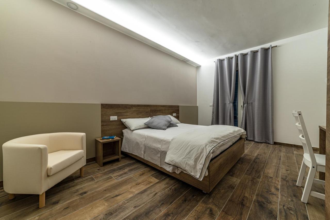 B&B Villa Elianto Notaresco Ngoại thất bức ảnh